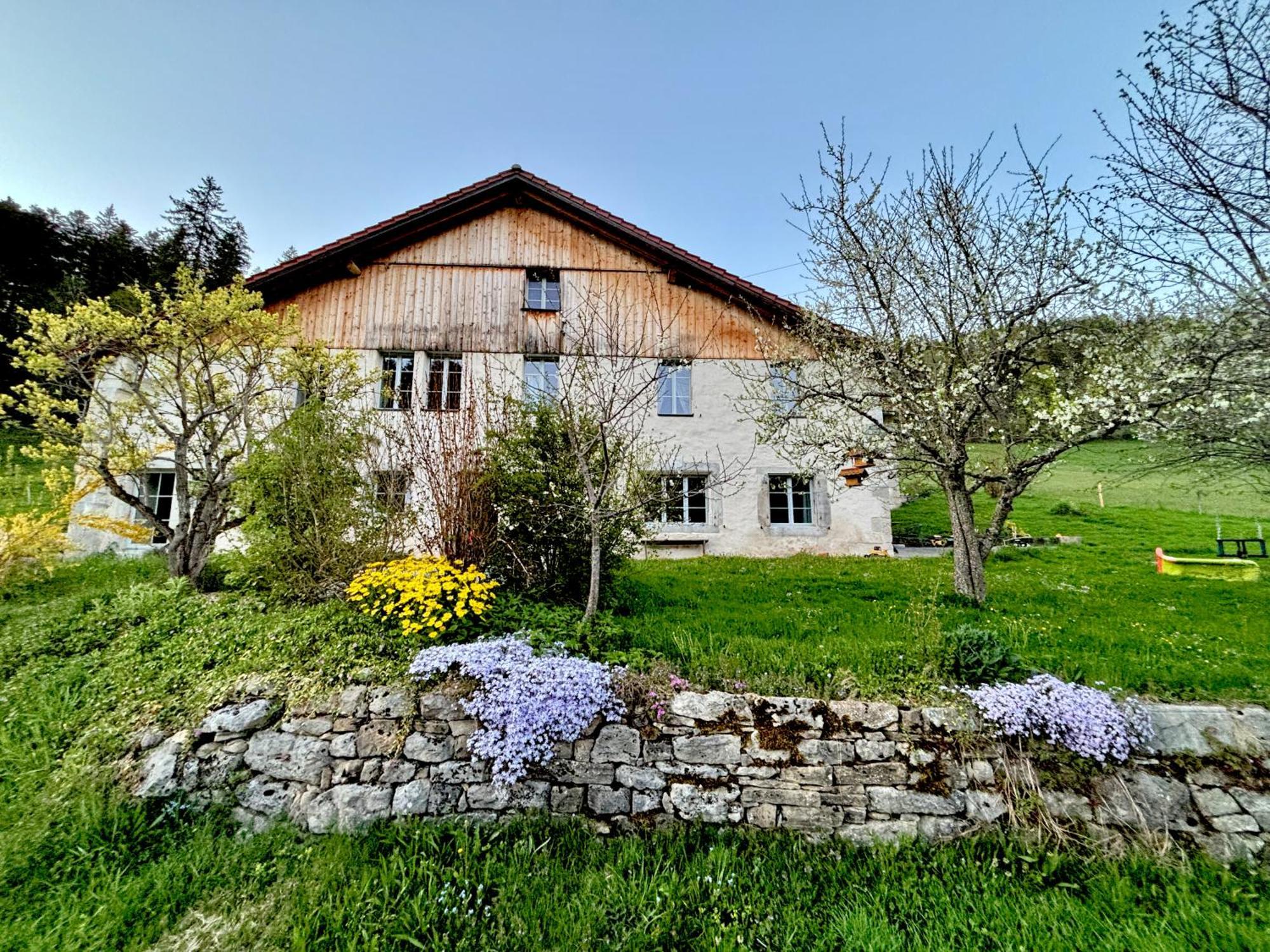 Appartement Relais de la Baume à Le Locle Extérieur photo